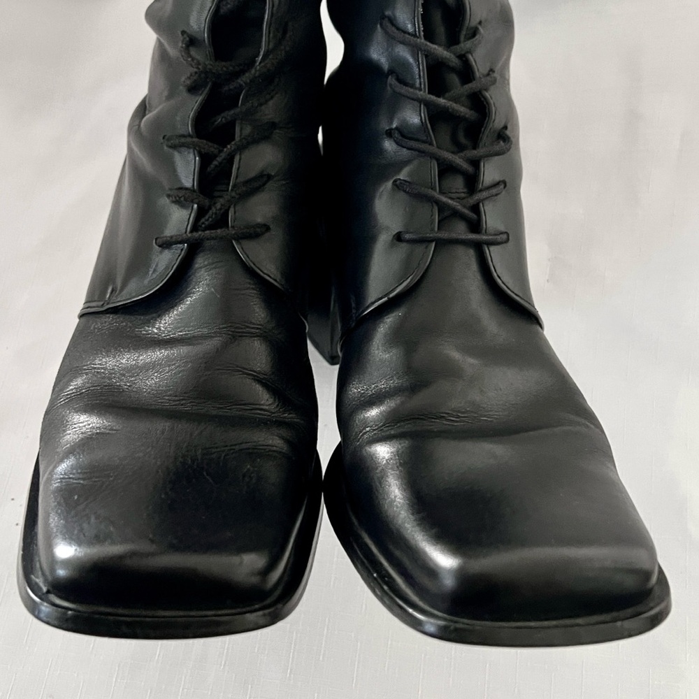 Black Leather Women's Boots / Made in Brazil - Picture 5 of 13